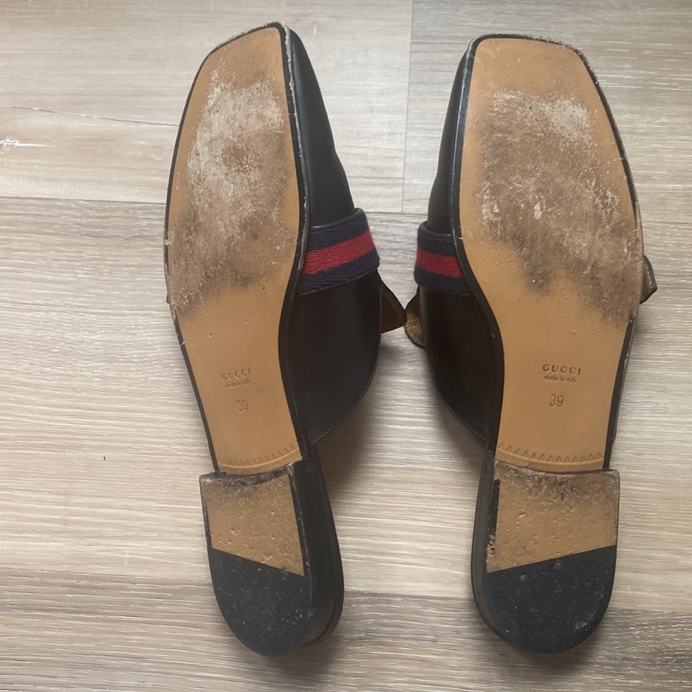 Gucci black leather slides - Picture 2 of 3